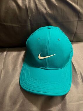 Nike Swoosh Dark Aqua Hat, Adjustable Velcro Back, One Size, excellent condition